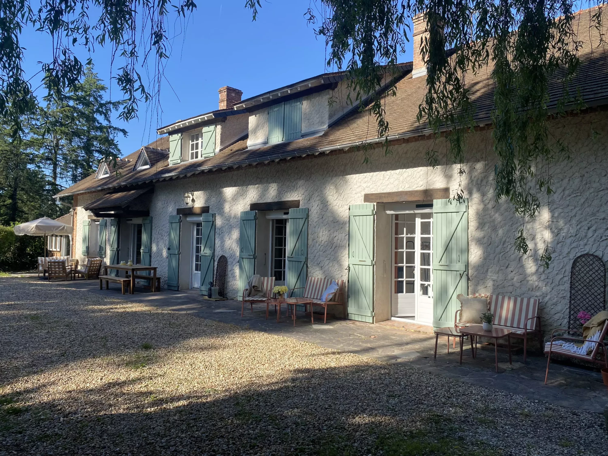 maison-joviale-hebergement-en-sologne